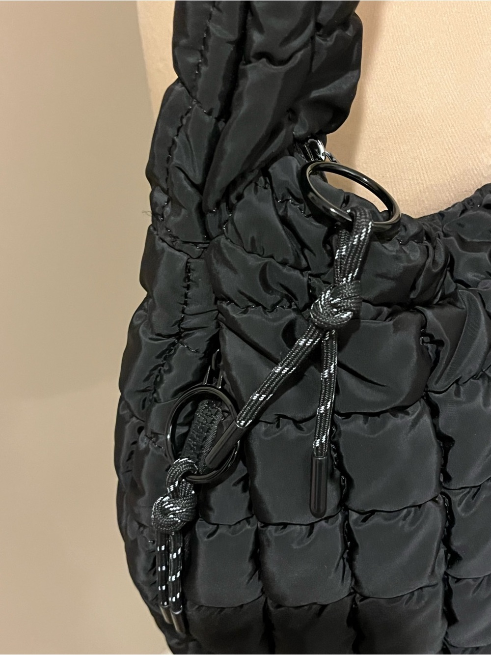 Urban Fit Quilted Black Shoulder Bag - Picture 2 of 10